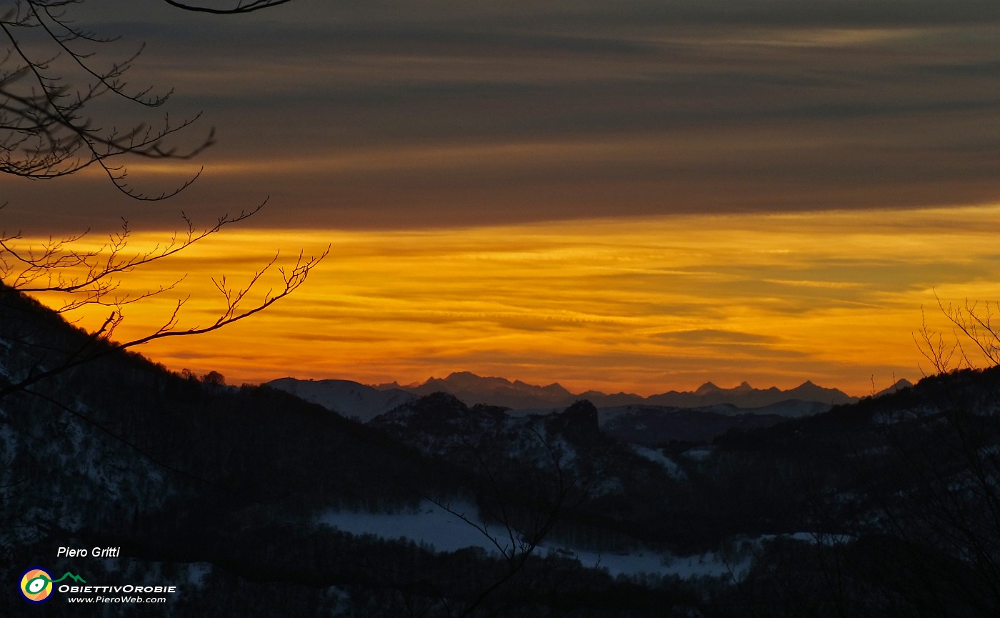 81 Zoom verso le Alpi Cozie.JPG